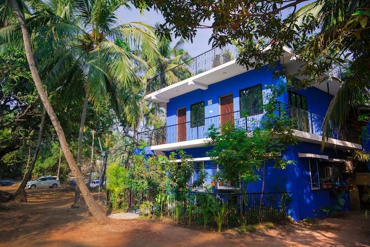 The Blue House - First Floor