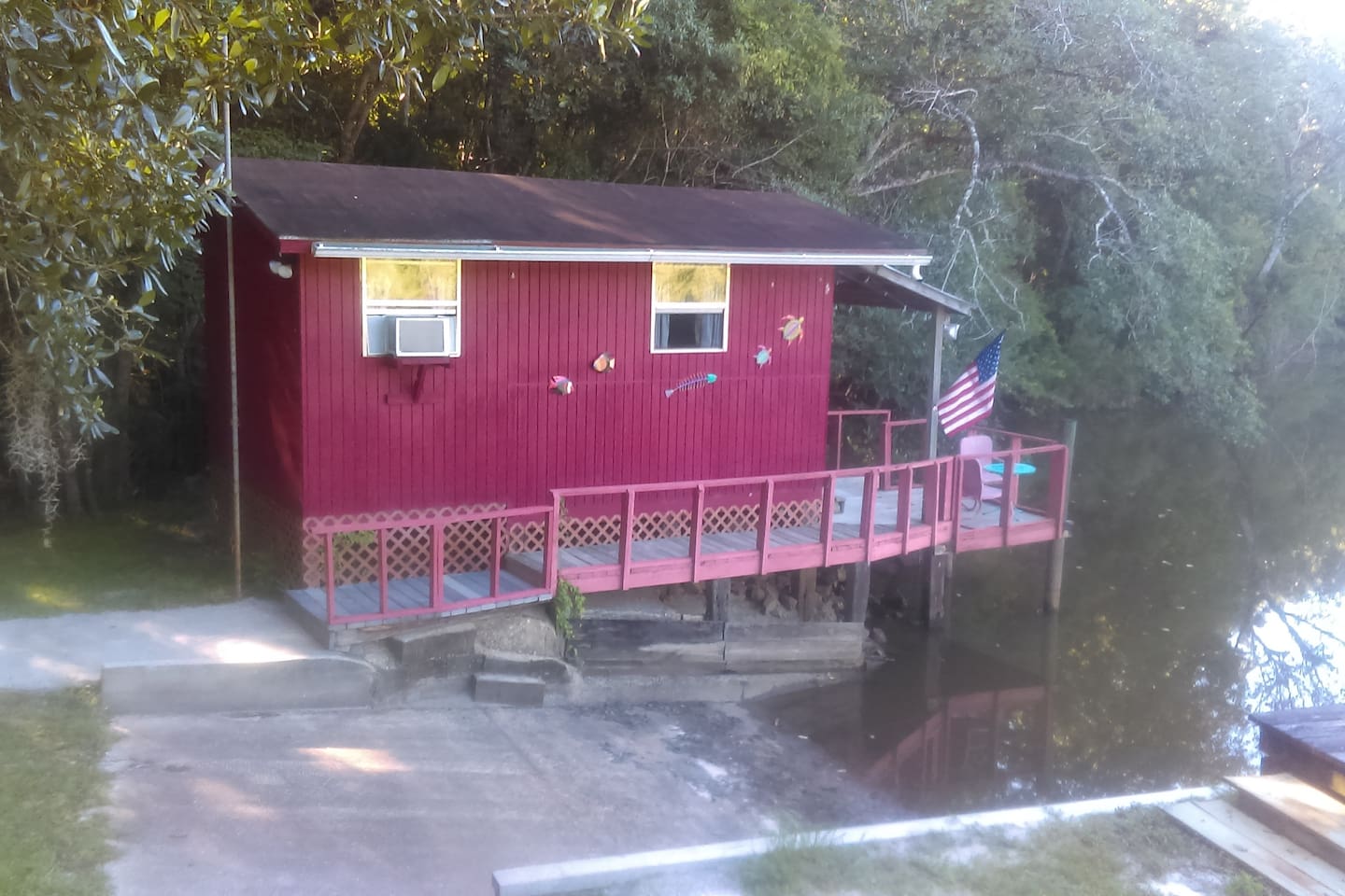 Small Fishing Cabin On Choctawhatchee River Guesthouses For Rent