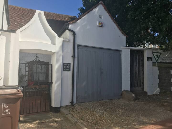 10 Best Airbnb Vacation Rentals In Rottingdean, UK Updated 2024 Trip101