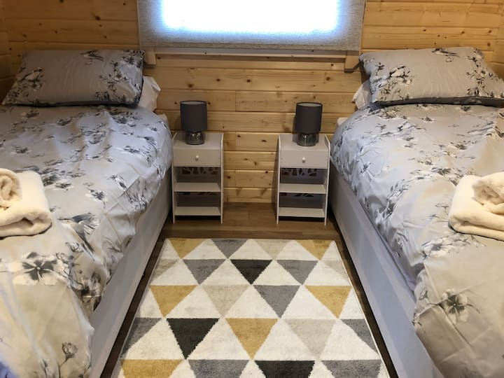 غرفة نوم مزدوجة