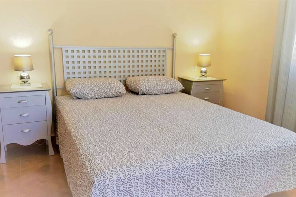 1º Habitación doble con balcón - Double room with balcony