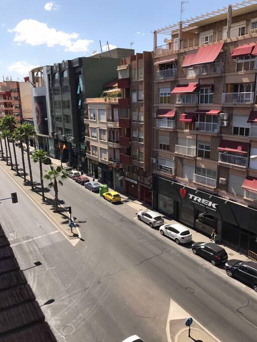 Av. Aguilera