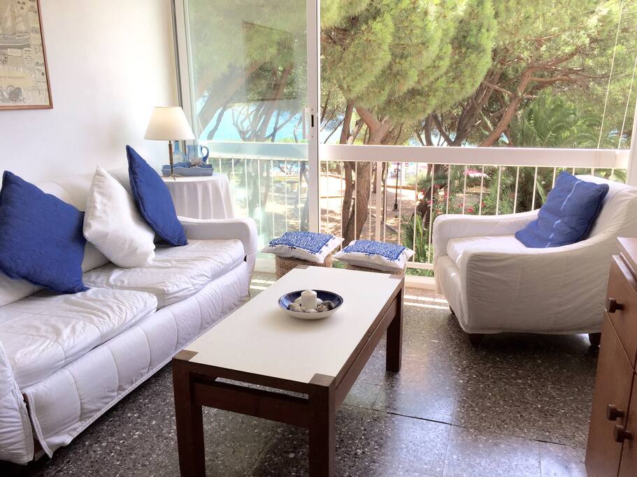 Living room. Amazing views