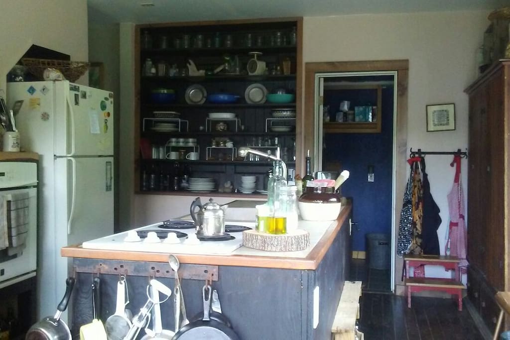 The kitchen space