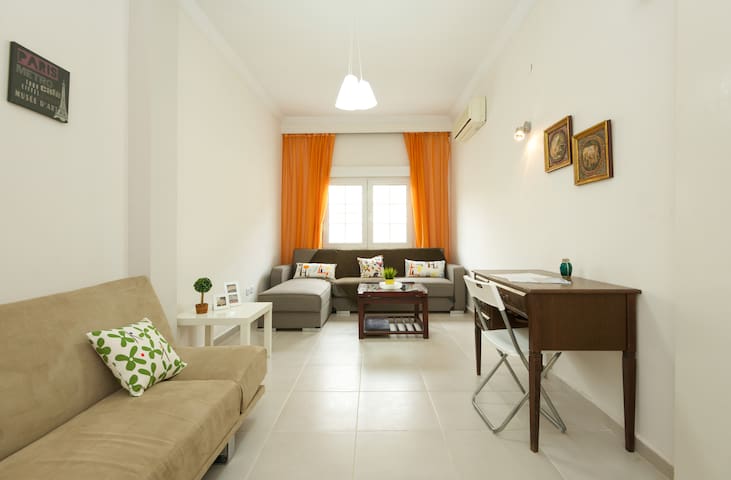 Sea view apartment Wifi 10 min city