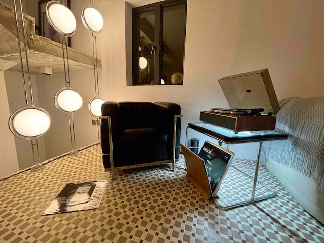 The Lookout , Lamma island gallery image 5