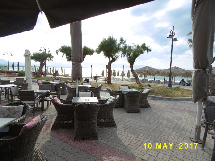 BEACH KALAMIA