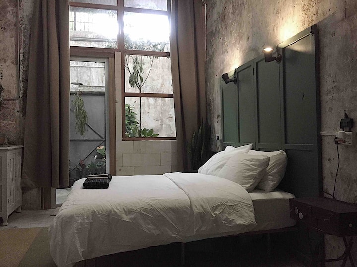 Heritage shophouse (6) Backyard hideaway, quaint