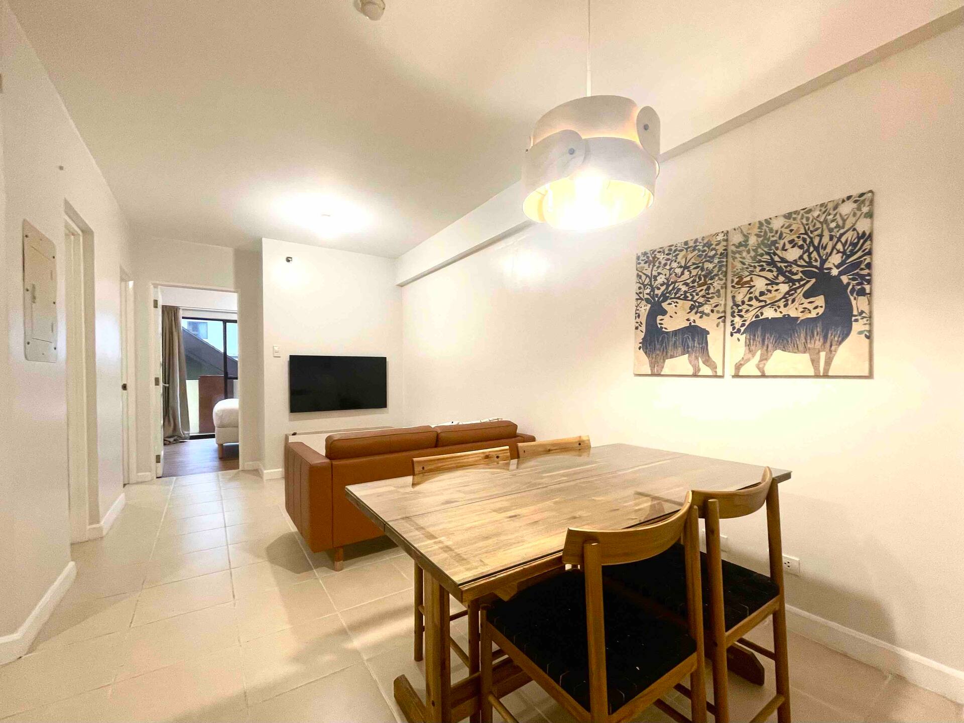 2BR @ The Redwoods near SM Fairview w Free Parking — photo 2