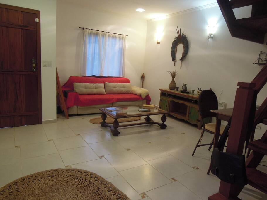 Sala ampla e aconchegante