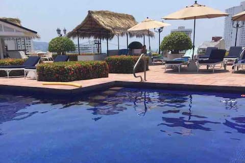 Hermoso Departamento con  gran alberca y jardín