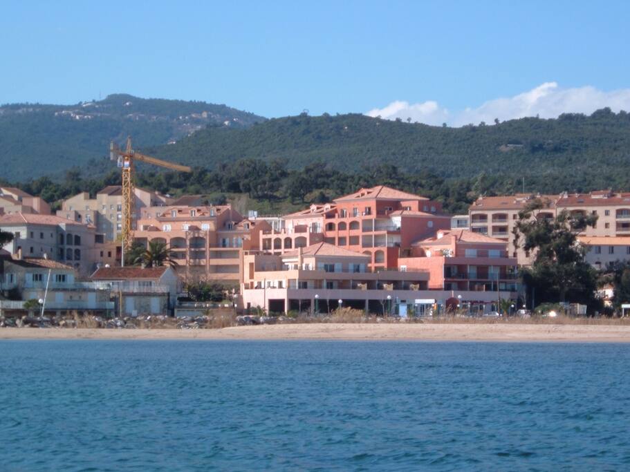 Résidence vue de la mer