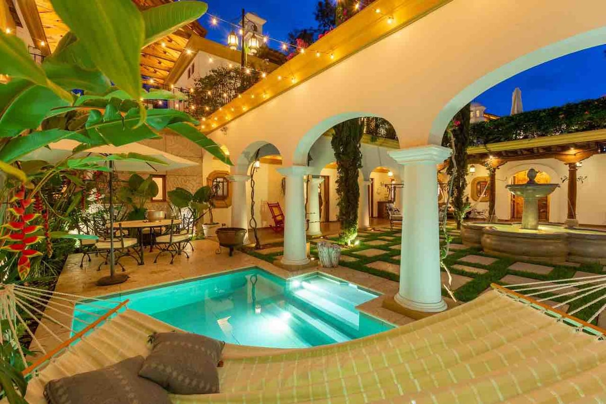 6BR Villa in Antigua Guatemala — 6 bedroom vacation rental in Antigua Guatemala