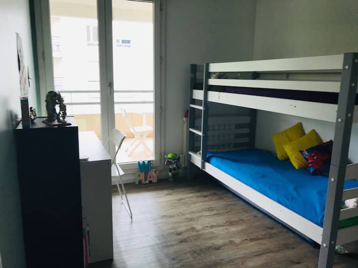 חדר שינה מס '2 עם מיטות קומתיים