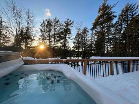 Sunset Cove Lakehouse