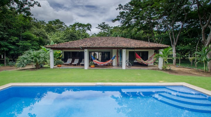 Quinta Martha, whole house (sleeps 10) - Houses for Rent in Tola, Rivas Department, Nicaragua