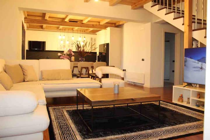 Residenca Kabila - Albania