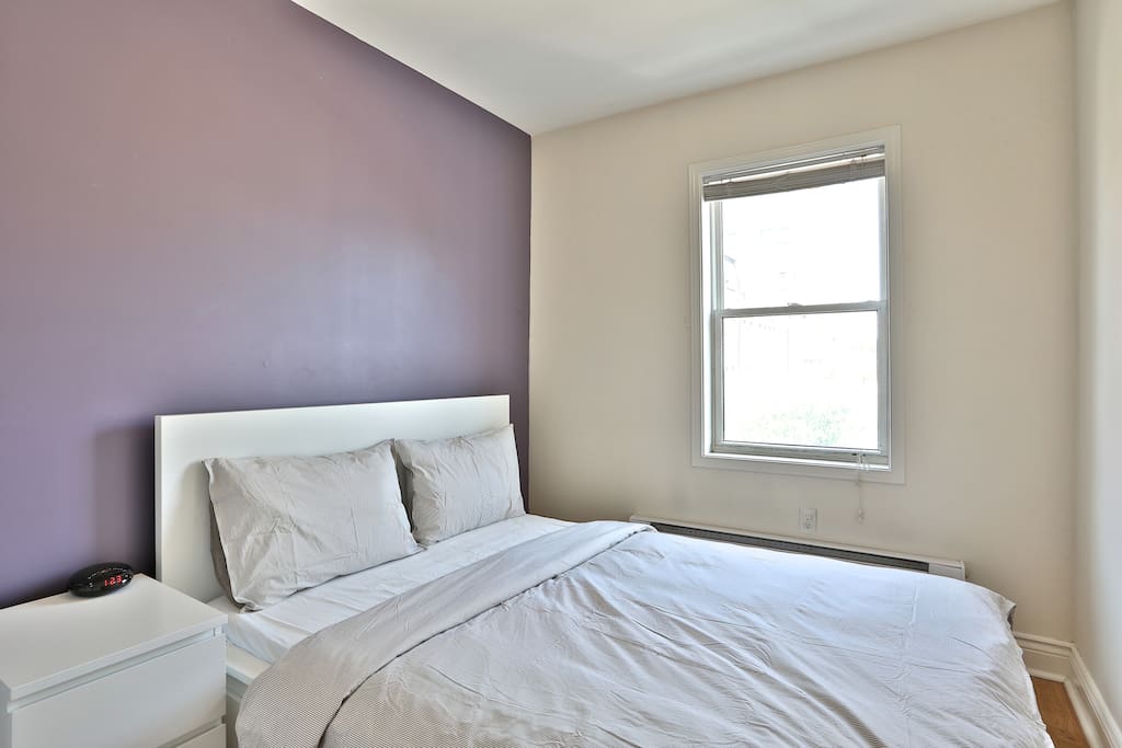 Bedroom with Queen Bed