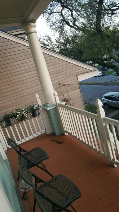 Upstairs balcony / gain excess through window