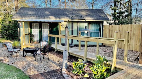 Relaxing Tiny House with Sauna Grill & Fire Pit
