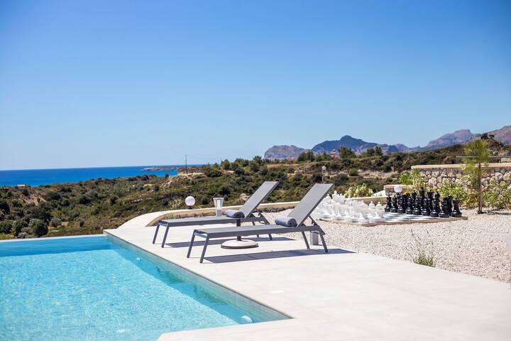 Your House In Rhodes gallery image 3