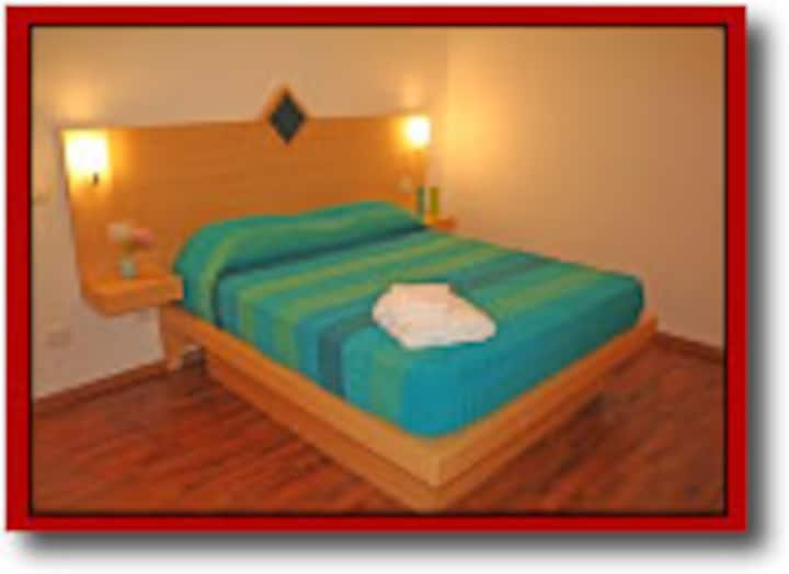 lit double deuxième chambre