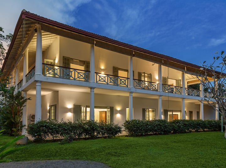 Cassia Hill - Vila Kolonial Luxe, Pemandangan Indah - Vila untuk Disewakan di Galle, SP, Sri Lanka - Airbnb
