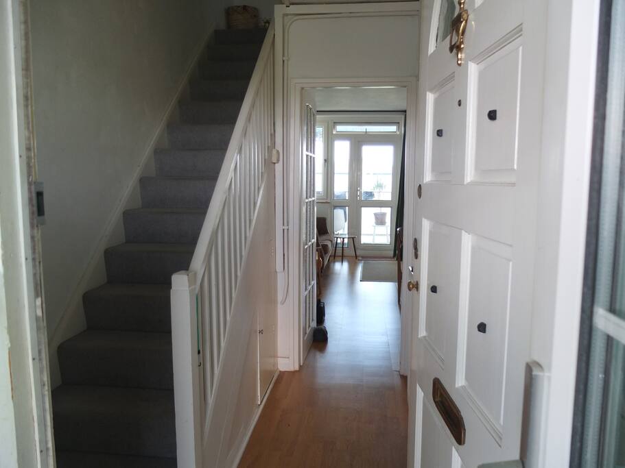 Split level apartment with bedrooms and bathroom on the top floor