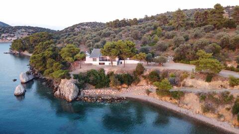 Secret Paradise-Minimal Design-Private Beach-View