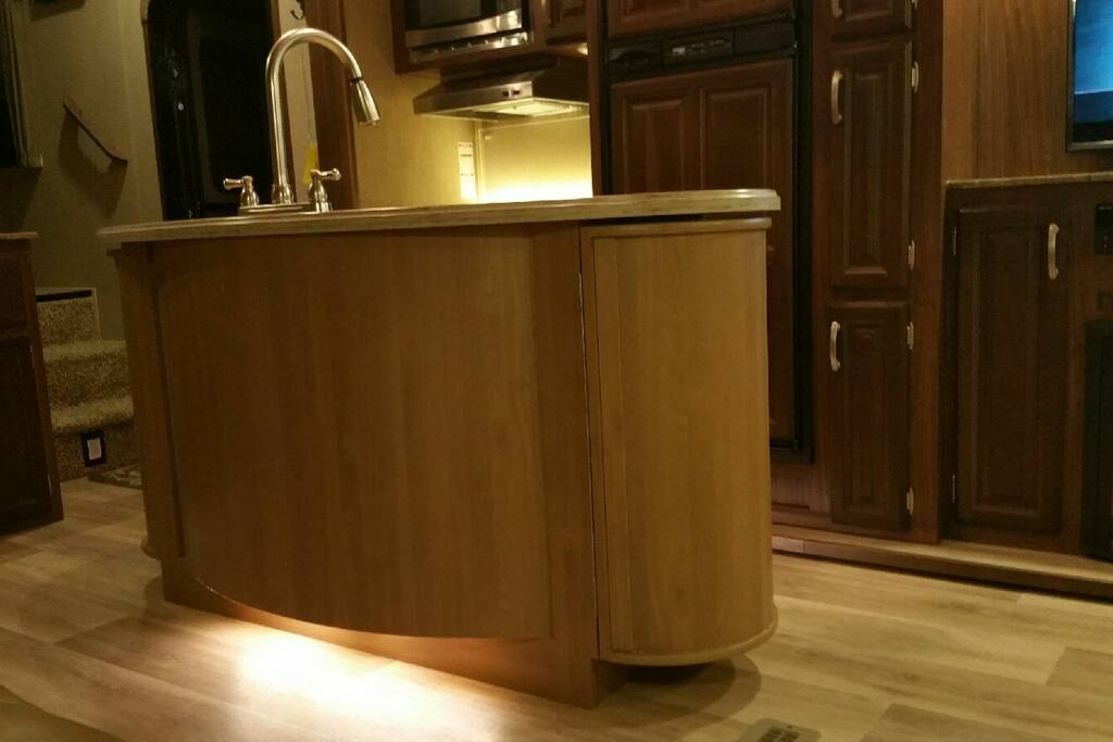 Kitchen Island Lighting