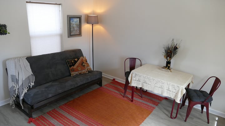 Comfy Apartment On An Herb Farm In The Mountains - Paonia
