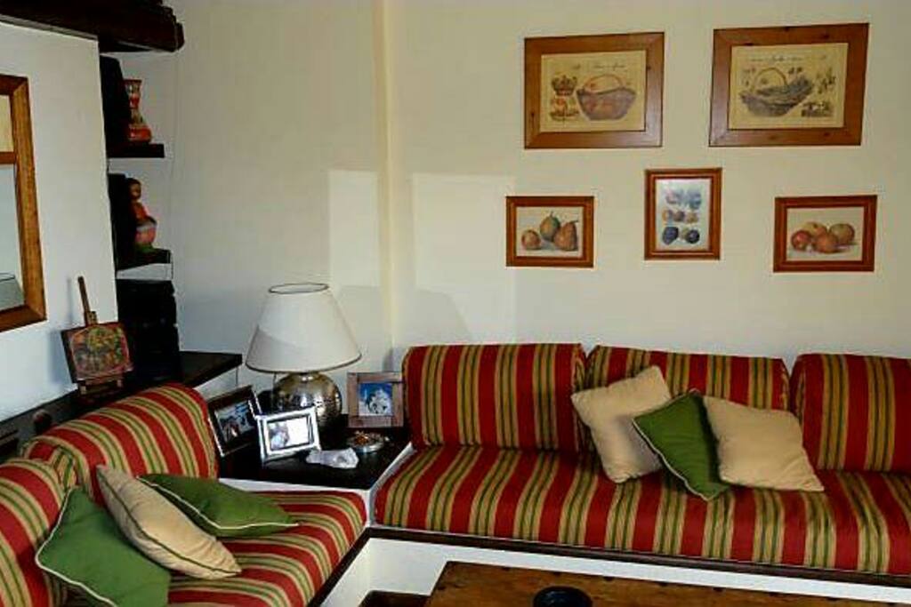 The living room from another angle!...