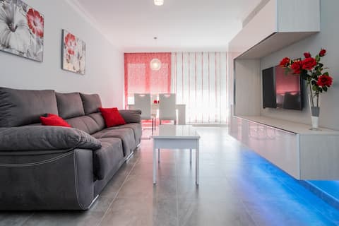 Top Airbnb: Luxury apartment sea view in Torrox
