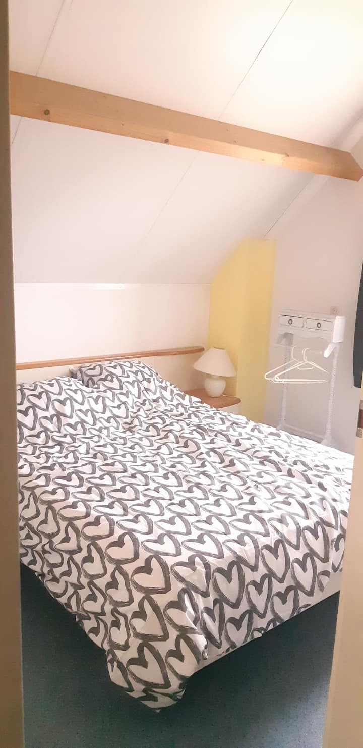 Schlafzimmer 2