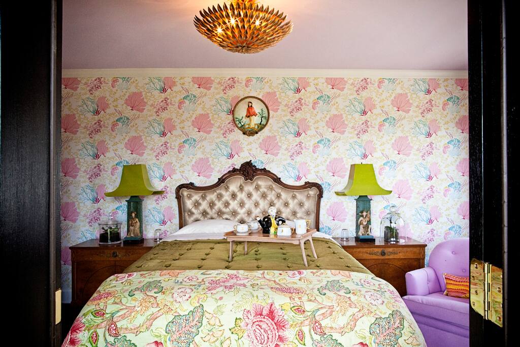 Guest Room 1