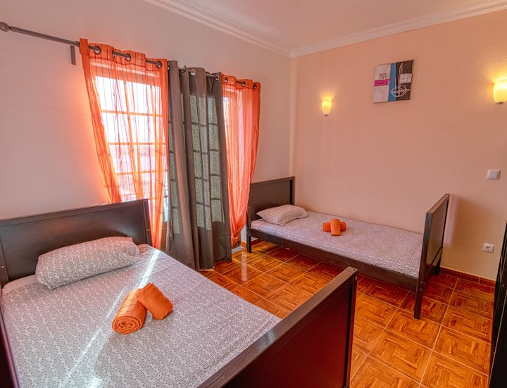 غرفة النوم 1