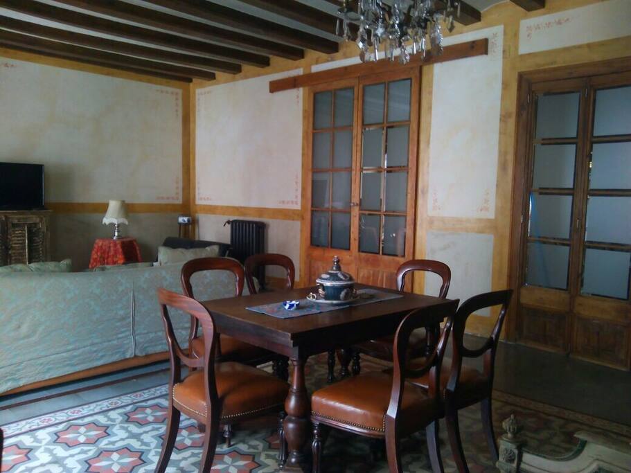 The livingroom! ¡La sala!