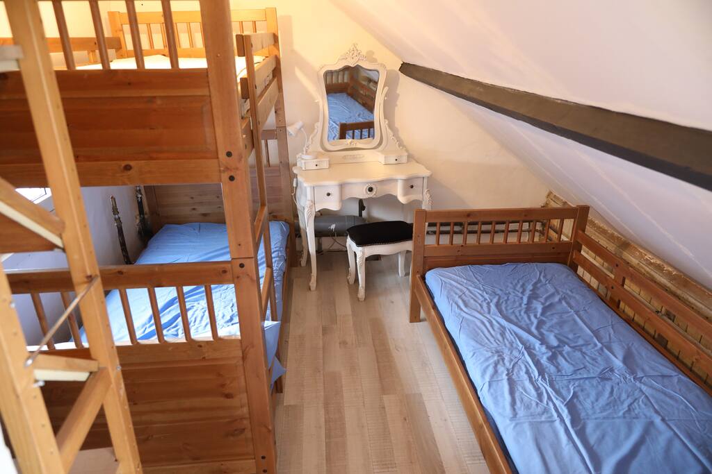 Three beds available.