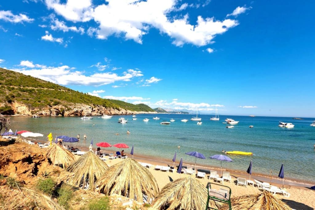 Beach Sunj