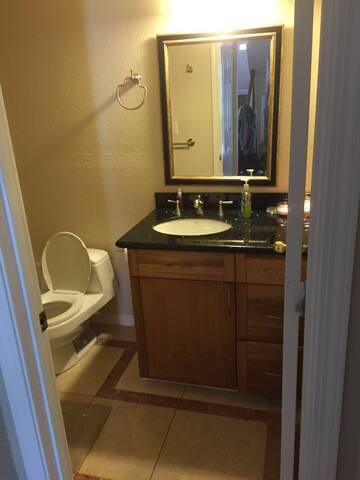 Charming family house in a Great location gallery image 3