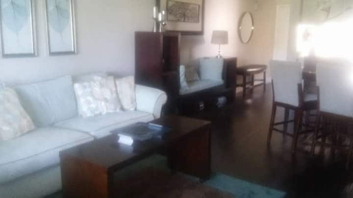 Deluxe Condominium On The Golf Course. 2 Bedrooms - Orlando International Airport (MCO)