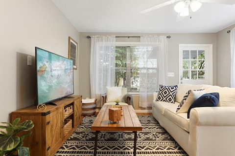 Designer Guest Suite Near Disney/Universal/DT