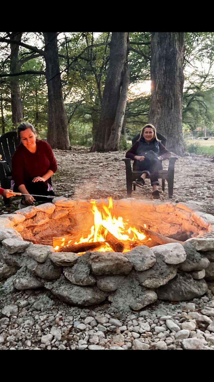 dallas cowboys fire pit on Camp Wood Vacation Rentals Homes Texas United States Airbnb