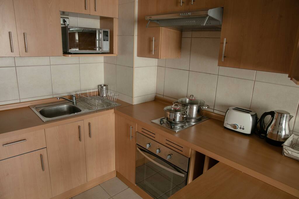 Cocina equipada.
