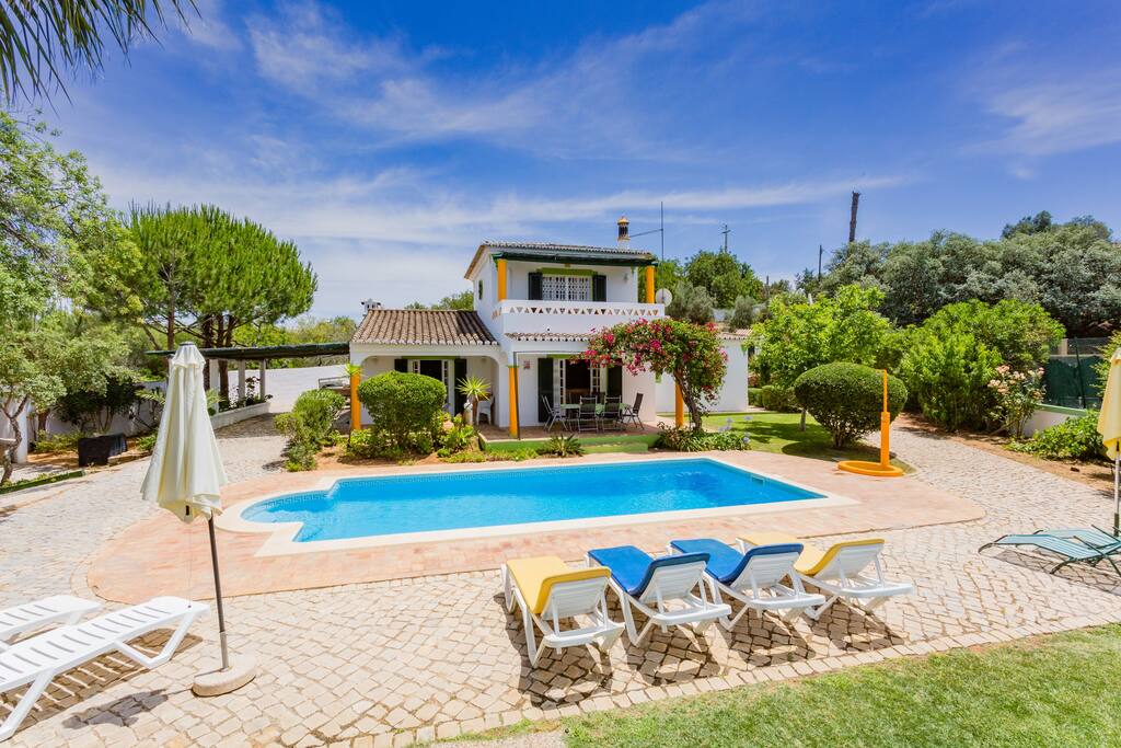Algarve Traditional Mansion & PRIVATE HEATED Pool - Mansões para Alugar ...