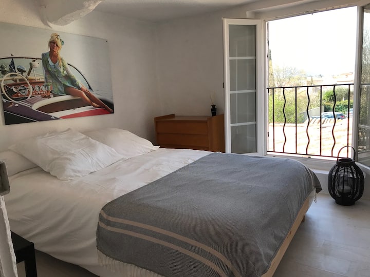 غرفة النوم 2