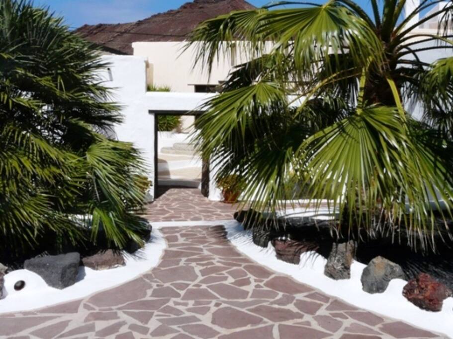 From Garden to Main Courtyard