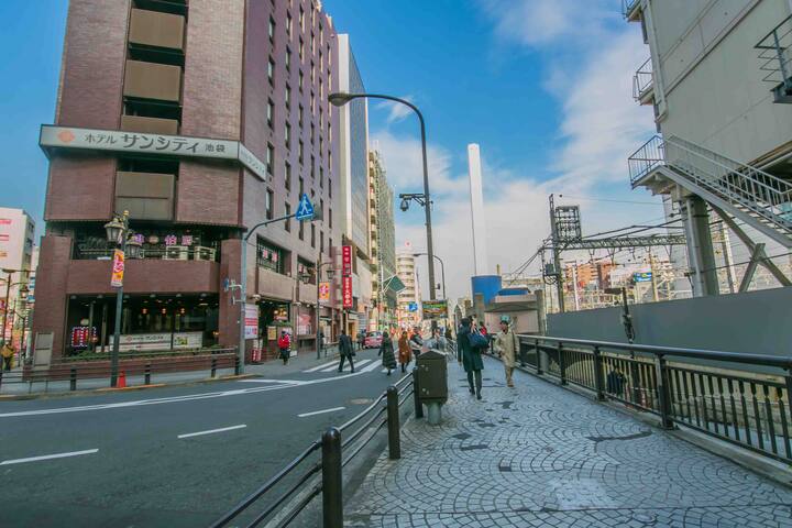 9 mins Ikebukuro 3BR house Free luggage storage gallery image 5