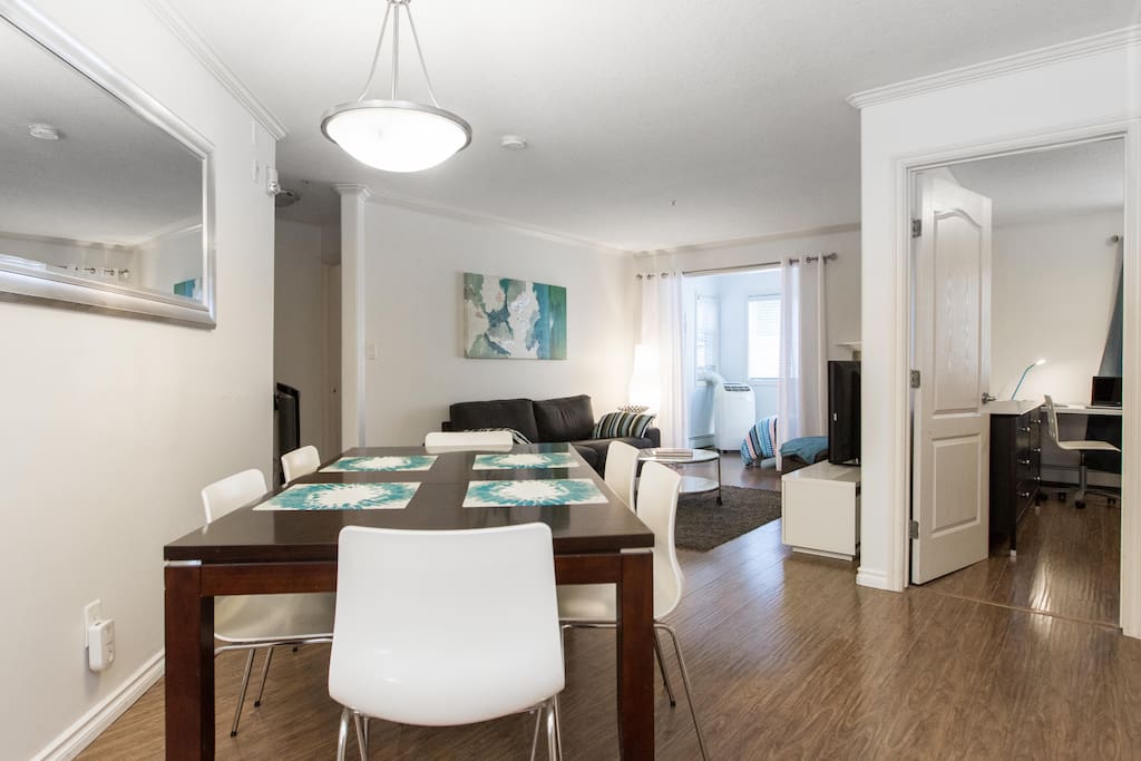 Living room/kitchen