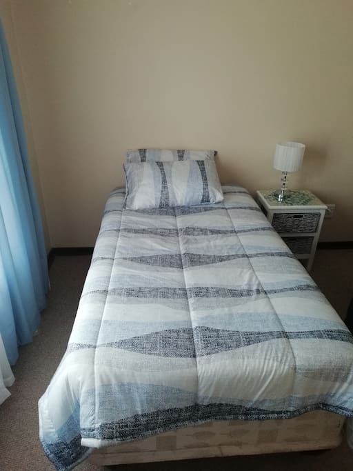 Bright & sunny room